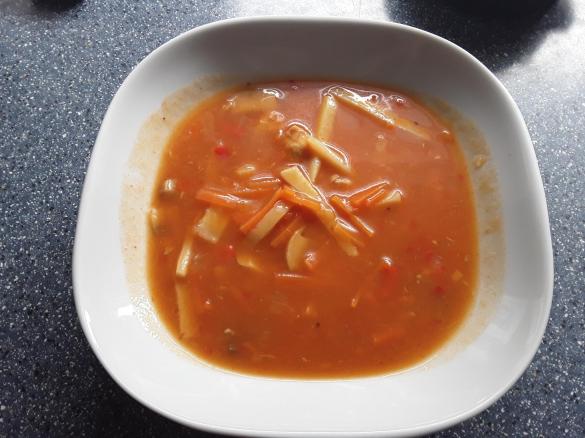 Asiatische Suppe