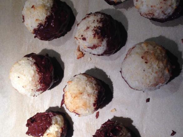 Vegane Kokosmakronen - Kokoskugeln
