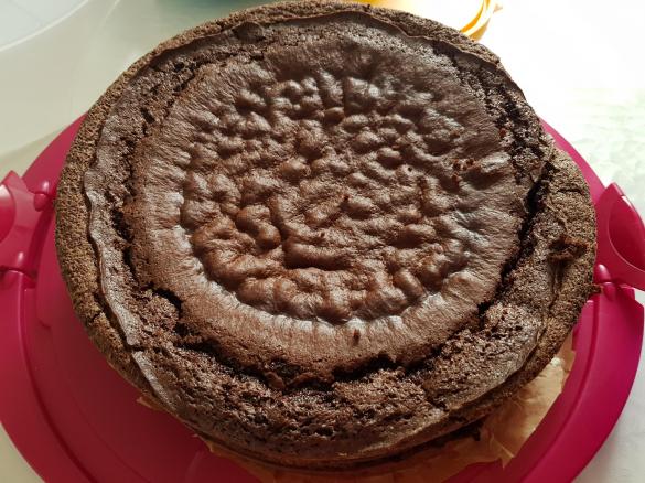 Schokoladen-Bombe (Brownie-Kuchen)