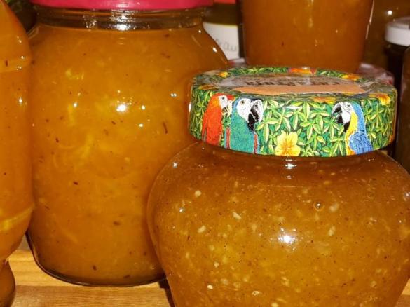 Orangen-Gewürz-Marmelade