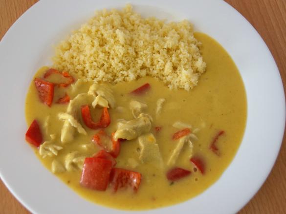 Puten-Curry-Geschnetzeltes mit Couscous