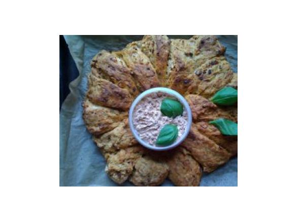 Tomatenbrot mit Tomatenbutter 