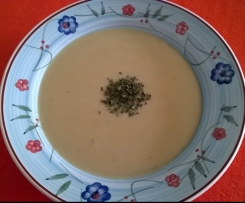Cremesuppe von roten Linsen- Low fat