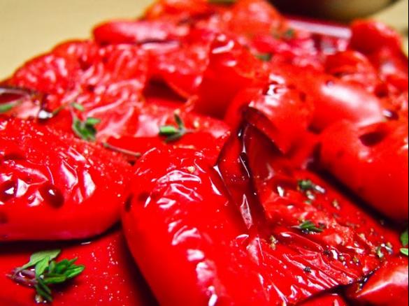 Frischkäse Dip mit eingelegter Paprika