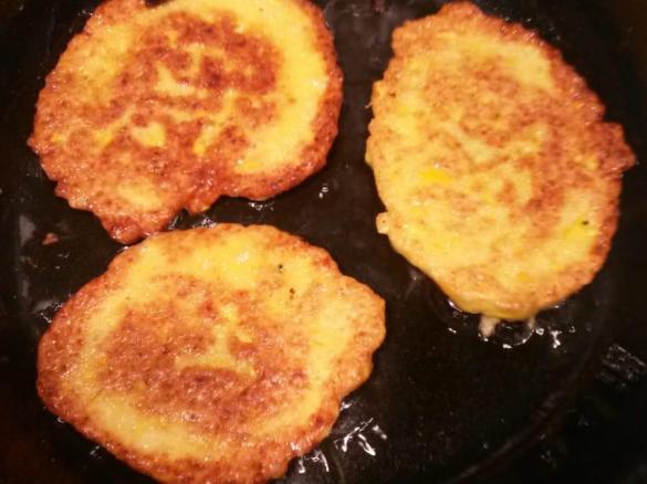 Zucchini-Puffer / Pfannkuchen