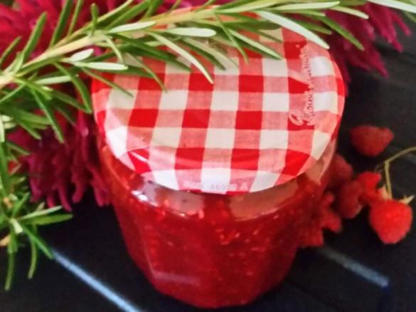 Himbeer-Rosmarin-Konfitüre