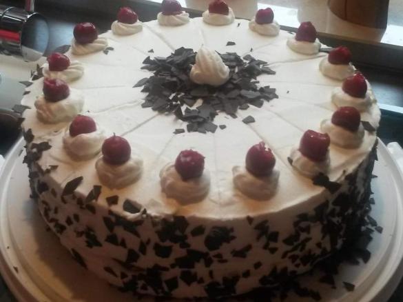 Schwarzwälder Kirschtorte nach Gertrud's Art