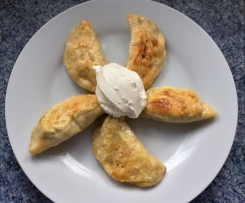 Originalrezept von Oma: Piroggen (Polnische Teigtaschen) mit Hackfleisch