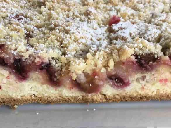 Zwetschgenkuchen mit Streuseln