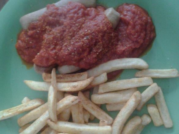 fruchtige Currysoße vegan zur Currywurst 