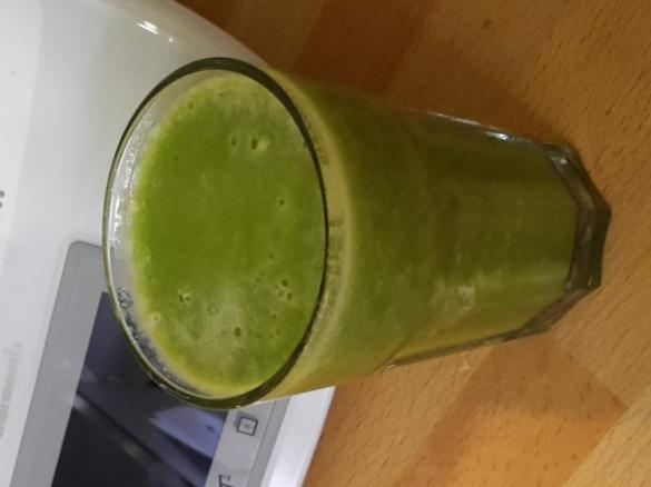 Spinat -Ananas -Smoothie 