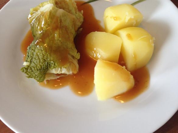 Variation Wirsing kohlrouladen mit Hackfleischfüllung (All in One)