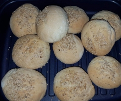 Schnelle Sesambrötchen
