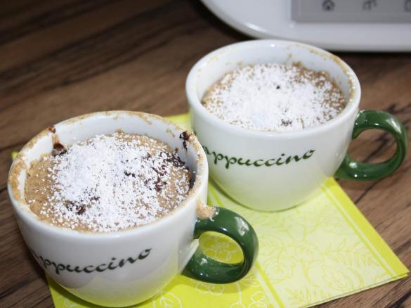 Früchte-Nuss-Tassenkuchen aus der Mikrowelle