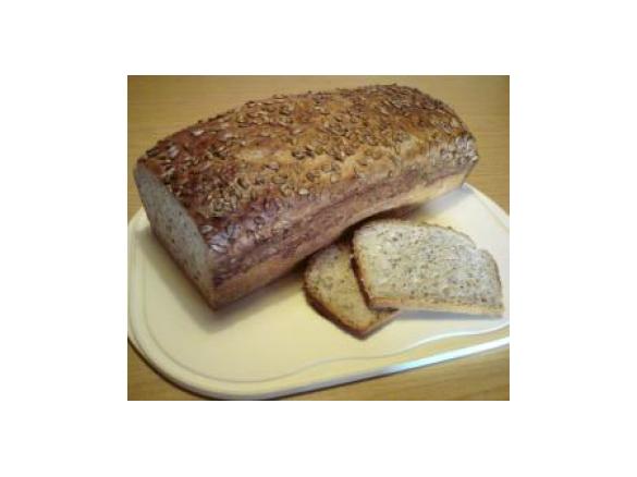 Super-locker-leckeres-Dreikornbrot