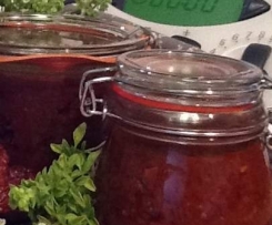 Patè von getrockneten Tomaten 