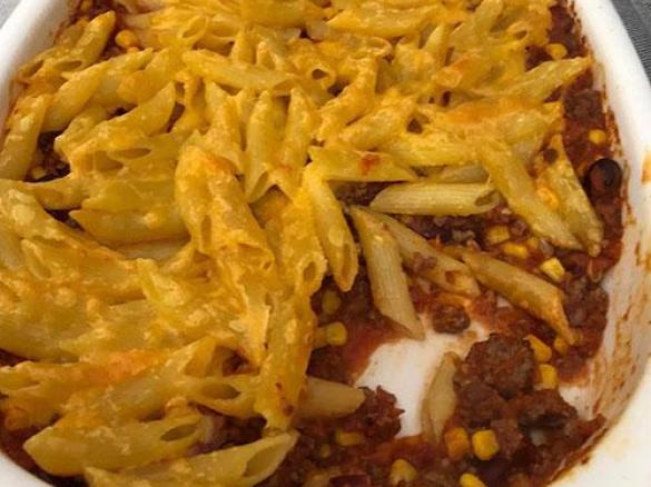 Überbackene Chili Con Carne Nudeln