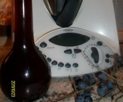 Schlehenlikör mit Rotwein