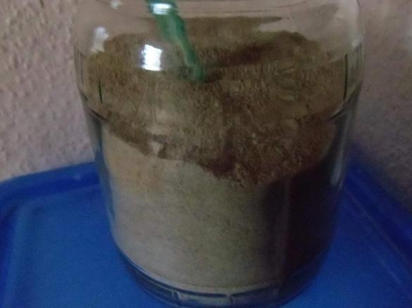 Selbstgemachter Sauerteig getrocknet