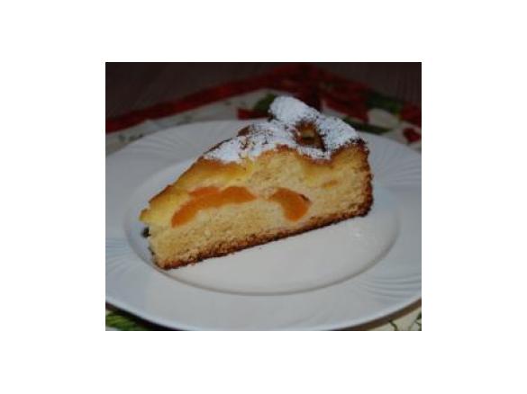Aprikosenkuchen mit Marzipanguß