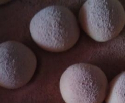 Marzipanbonbons (verschiedene Varianten z.B. Kugeln oder Konfekt)