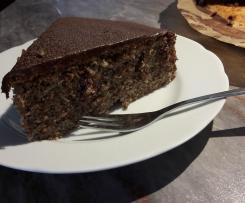 Nusskuchen mit Schoko-Nougat -Glasur