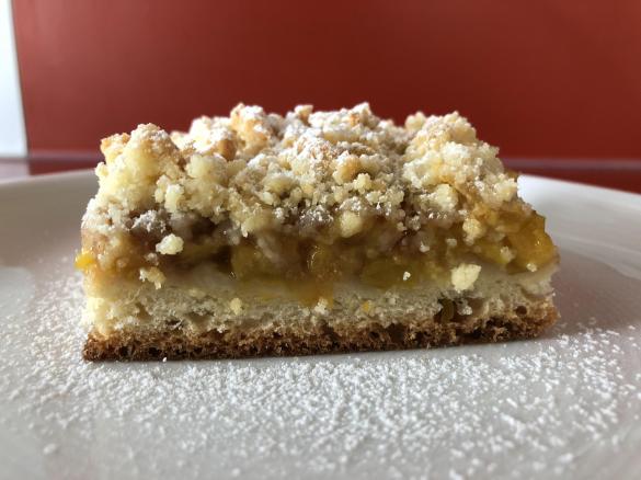 Streuselkuchen mit Mirabellen