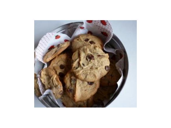 Weiche Schoko-Erdnuss-Cookies nach Jo Wheatley