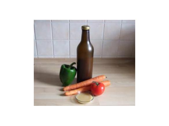 Mamas Salatdressing auf Vorrat