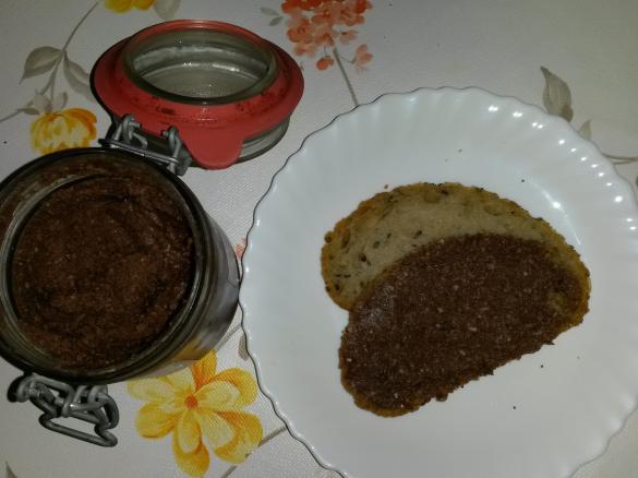 Cashew-Schoko-Aufstrich