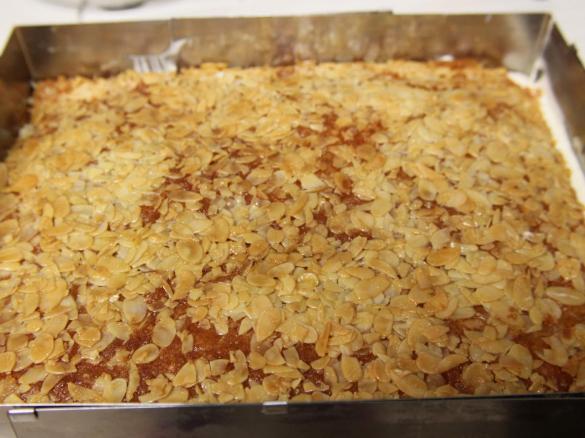 Schwäbischer Bienenstich aus der Backstube