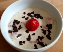 Erdbeeren mit Bananenquark