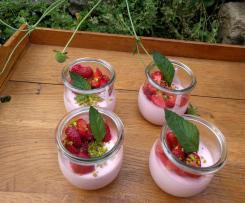 Erdbeer-Joghurt-Mousse