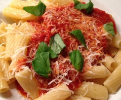 Fruchtig würzige Tomatensauce 