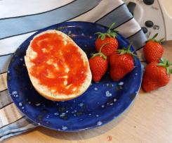 Erdbeermarmelade mit Kokos