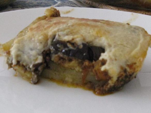 Griechisches Mousaka mit Auberginen