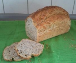 Dinkel-Körner-Brot