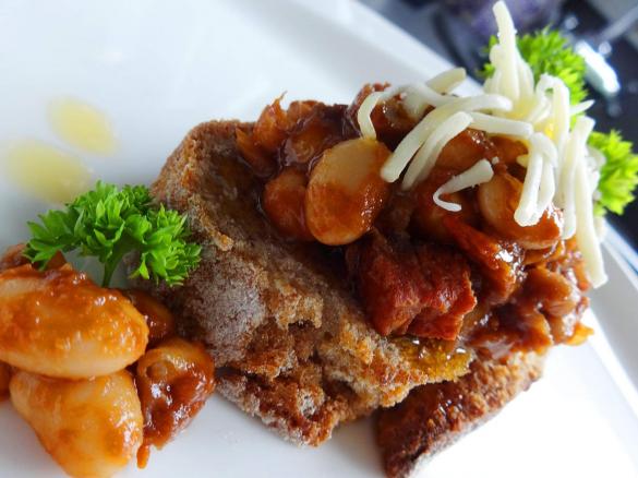 Chorizo Baked Beans nach Jamie Oliver