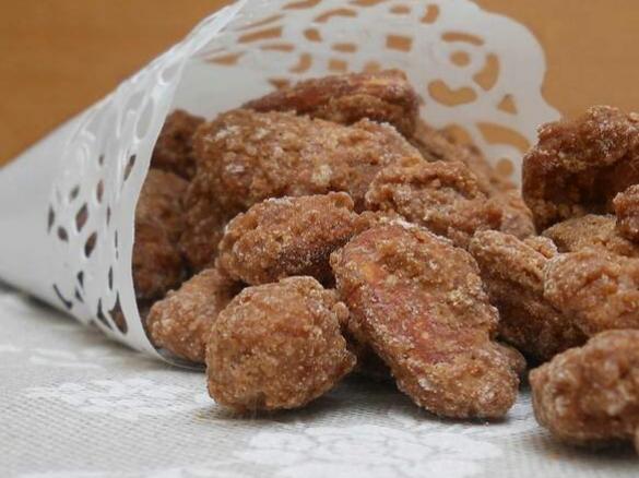 Karamellisierte Mandeln