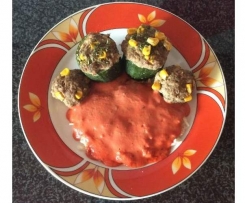 Zucchini gefüllt