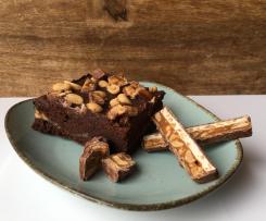 Snickers-Cheesecake-Brownies