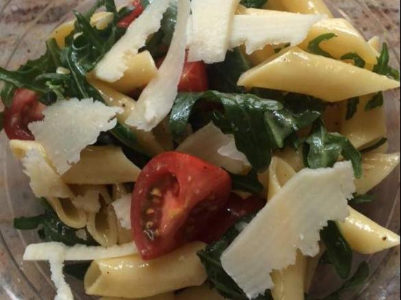 Italienischer Nudelsalat