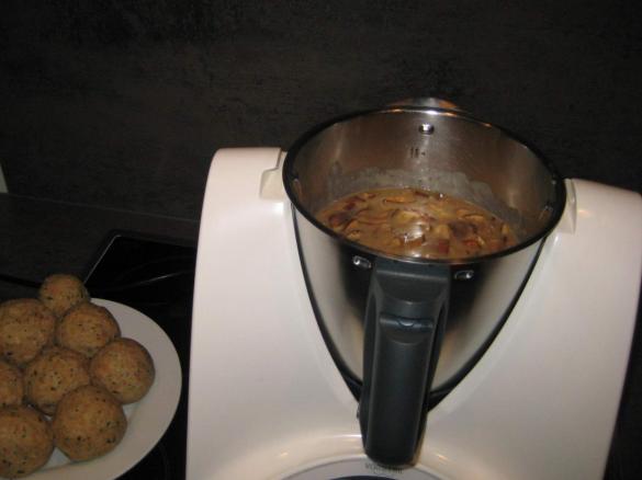 Rahmschwammerl (Pilze)