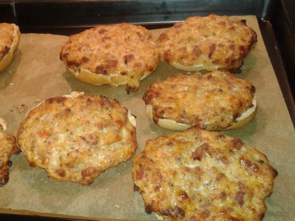 Aufstrich für leckere Baguette Brötchen - schnell gemacht-