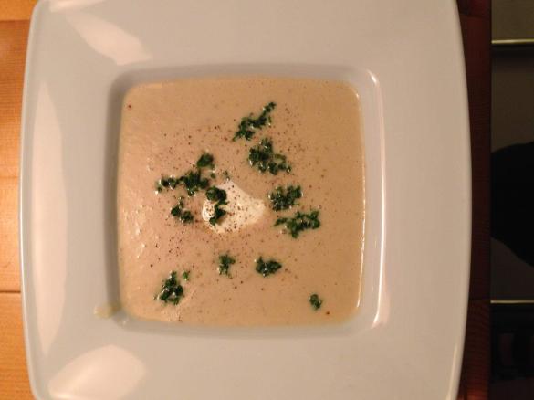 Steinpilz-Kartoffel-Schaumsuppe