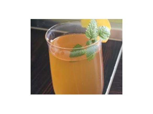 Eistee-Sirup Pfirsich-Zitrone