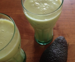 Smoothie - Avocado, Äpfel, Grapefruit 