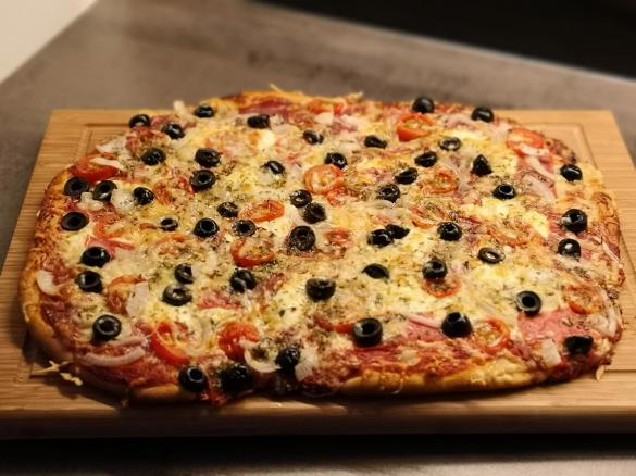 Pizzateig knusprig italienisch