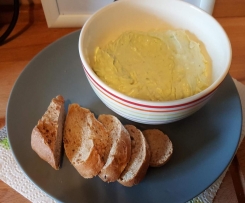 Avocado Knoblauch Dip