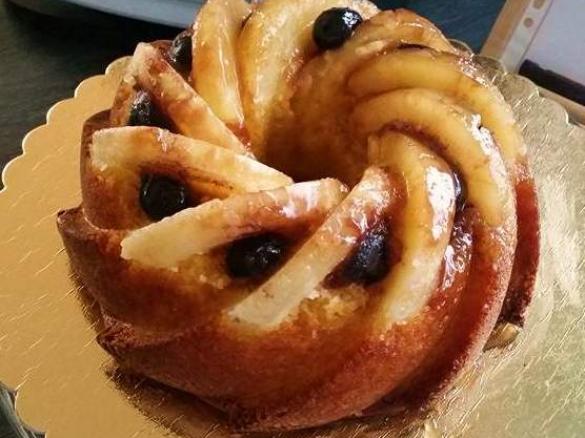 Karamell- Ananas- Guglhupf